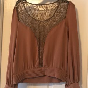 Almost Pink/ Size M shirt